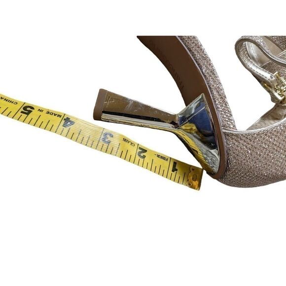 Franco Sarto‎ NWOB Rania 2 Stiletto sz 6 Gold - Picture 5 of 6